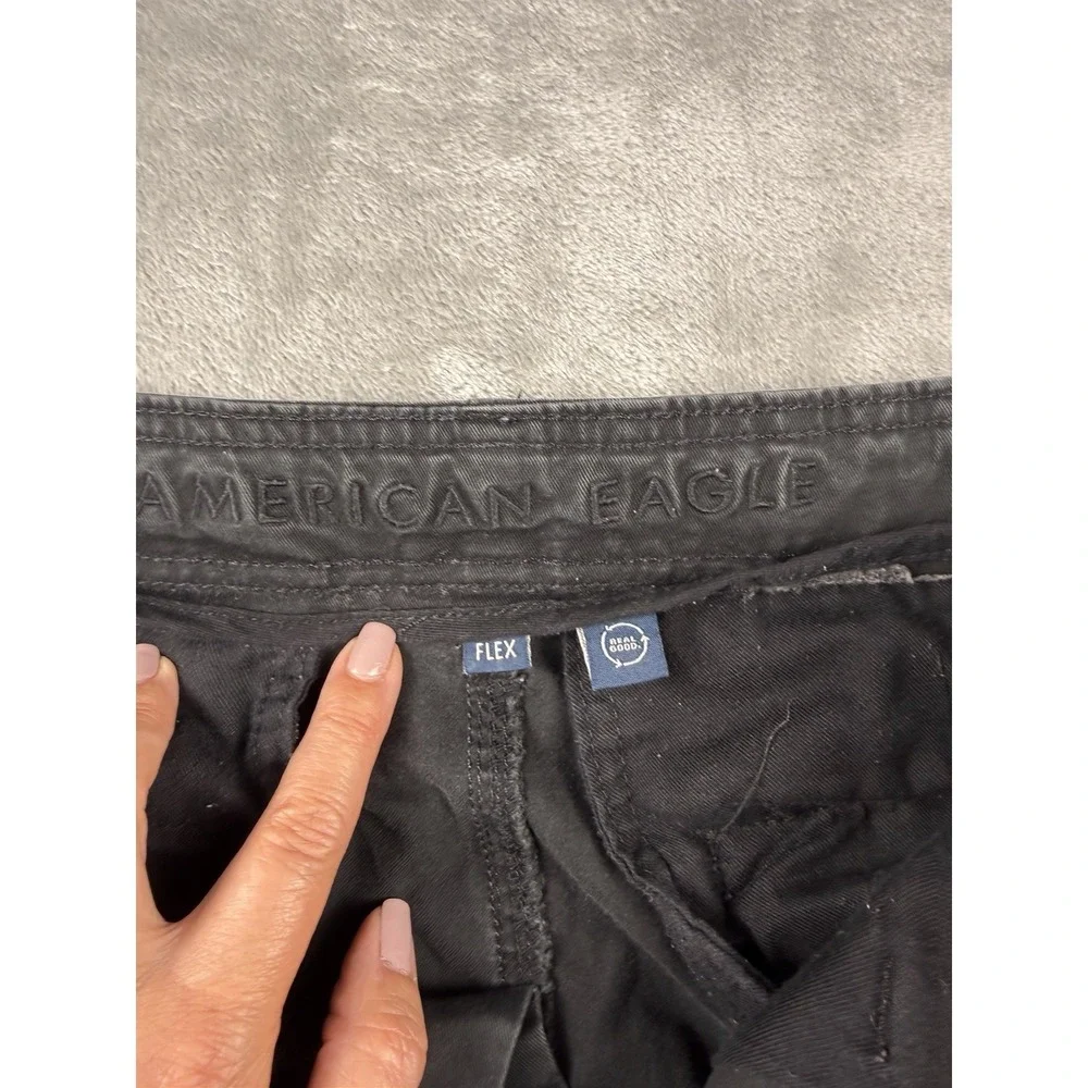 American Eagle Outfitters Cargo Pants Men's 34 X 32 Black FLEX fit Hemmed 28.5
